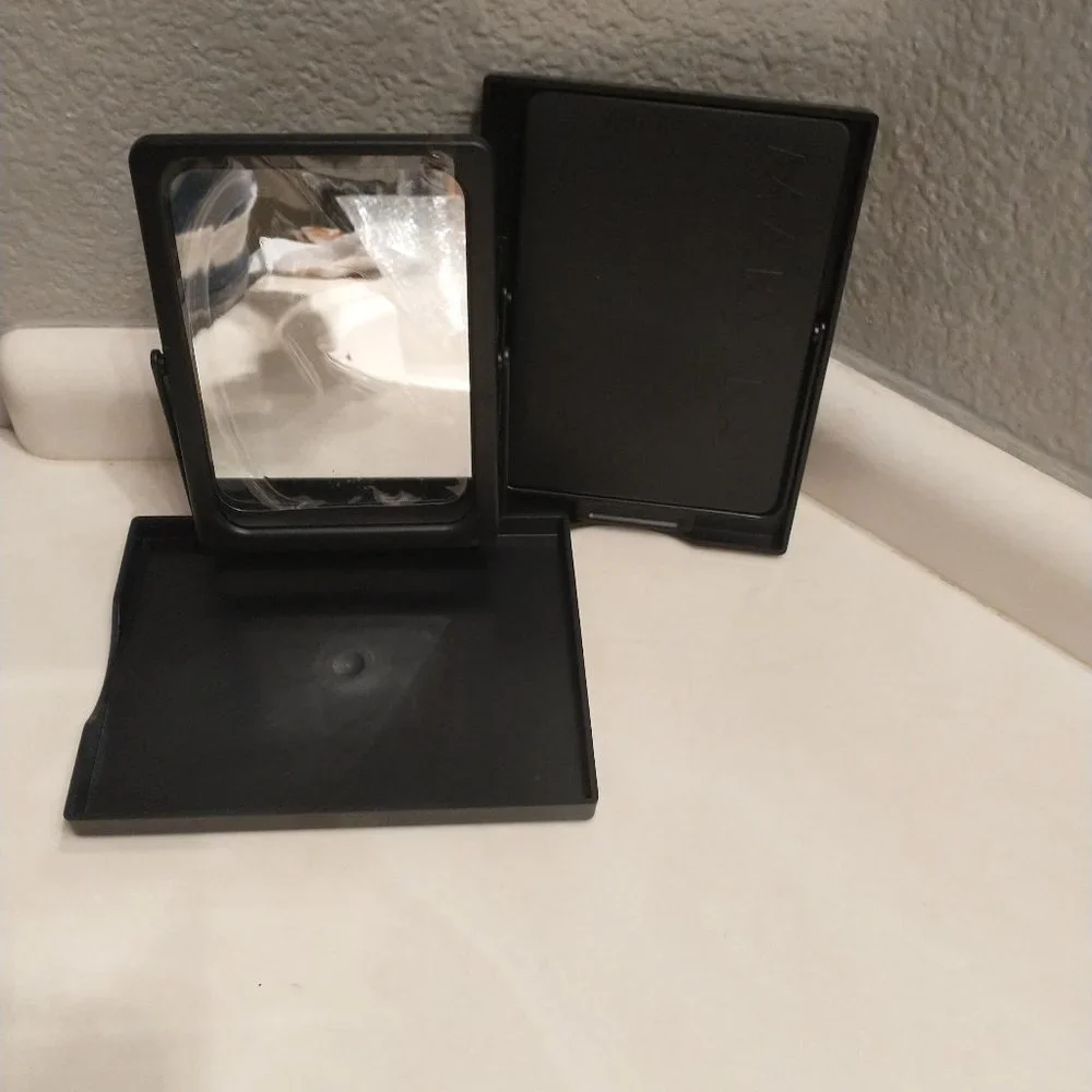 NEW MARY KAY MIRRORS, COMPACT GREAT FOR TRAVEL